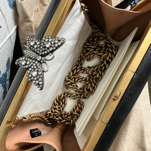 Gucci Broadway Leather Clutch - Picture 4 of 7